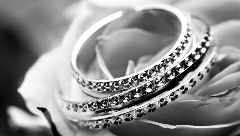 How To Make A Jewelry Sketch